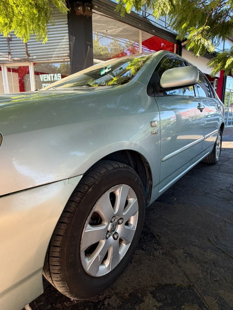 Toyota Corolla XLi — foto 10